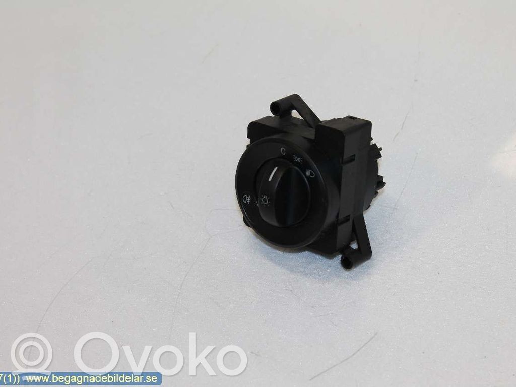 Light switch   HVW9065450104,2E0959561K,2E0959561K