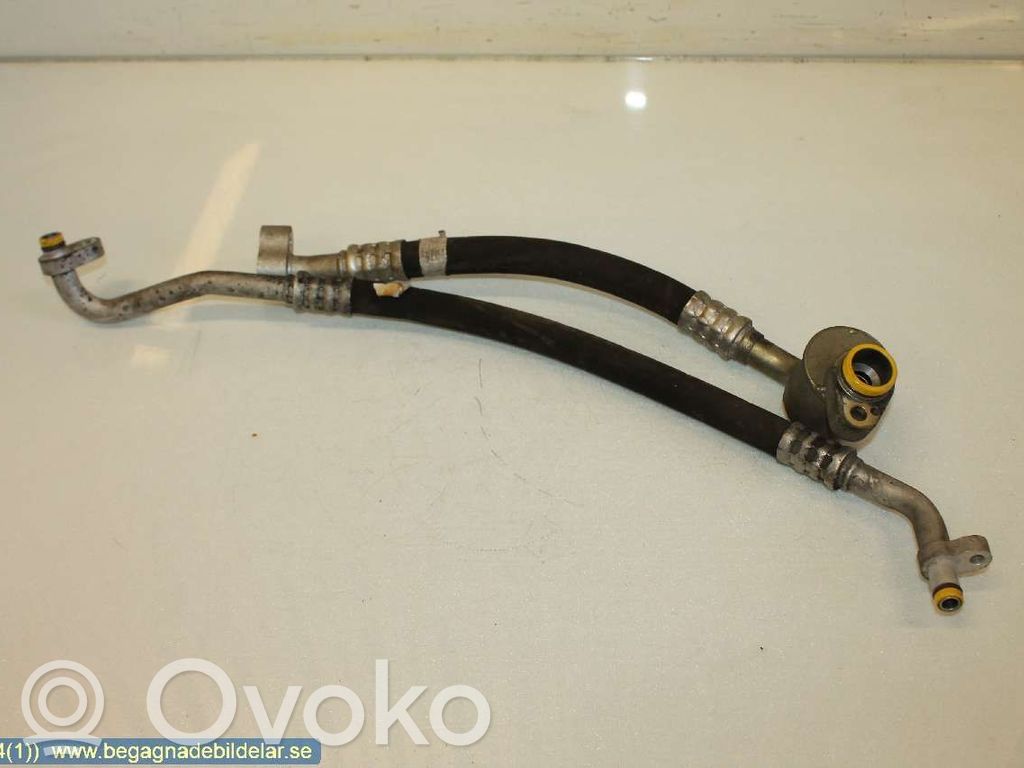 Ilmastointilaitteen putki (A/C)   2E0820721AB,2E0820721