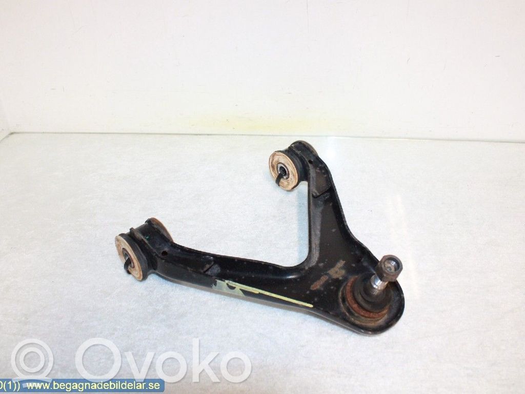 Front upper control arm/wishbone   500379802