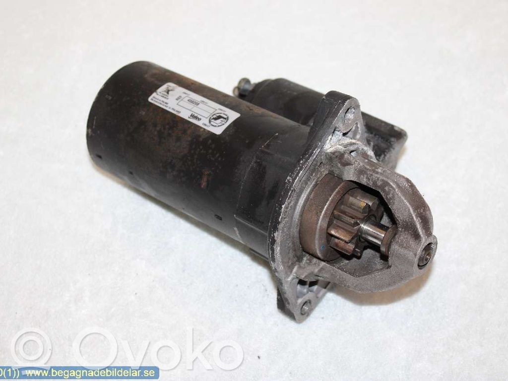 Motor de arranque   458208,69502571