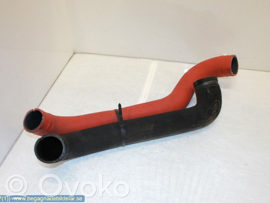 Intercooler hose/pipe