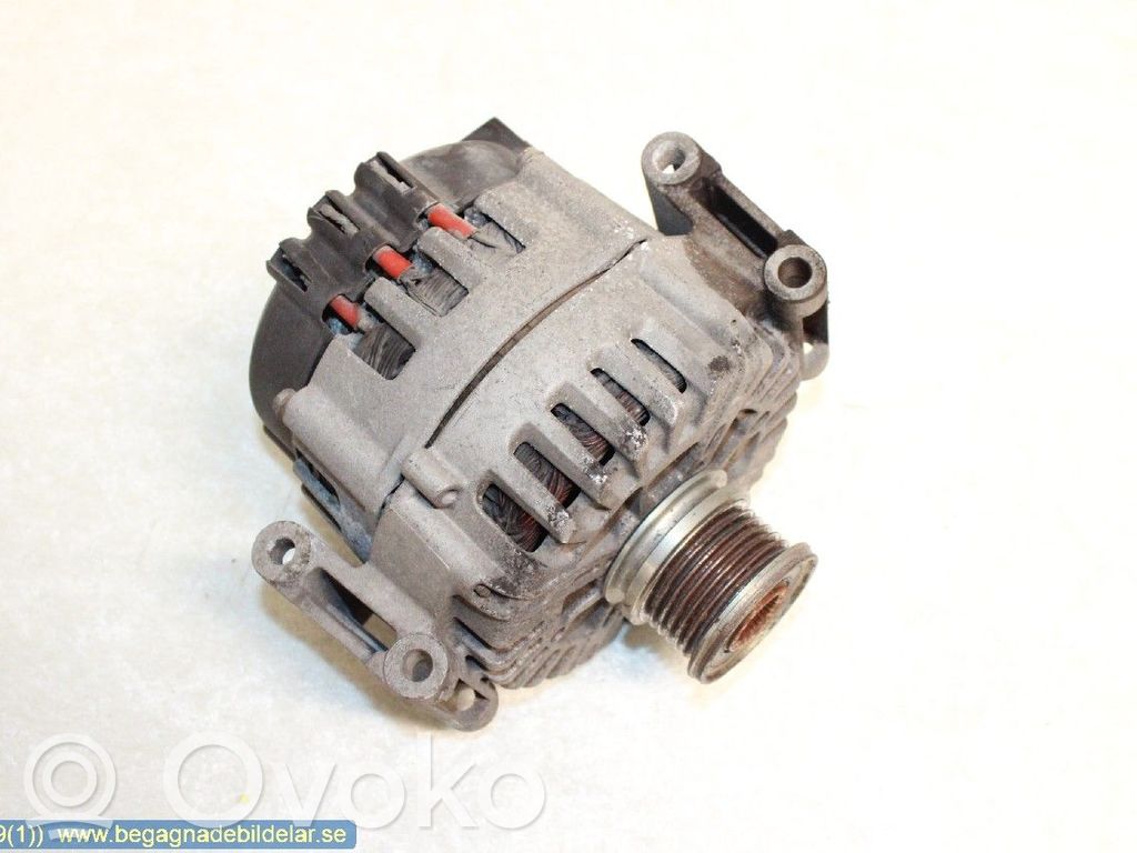 Mercedes-Benz Sprinter W906 Generatore/alternatore 