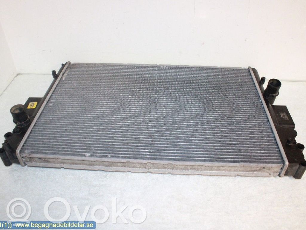Iveco Daily 4th gen Radiator lichid răcire 