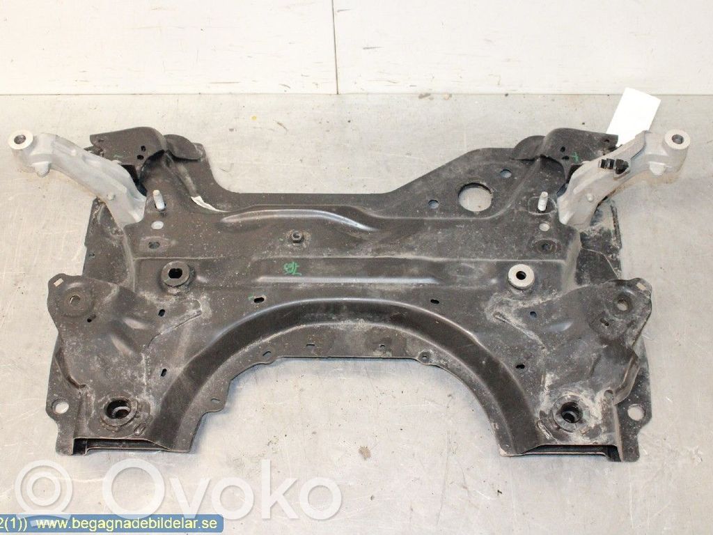 Toyota ProAce City Front subframe 
