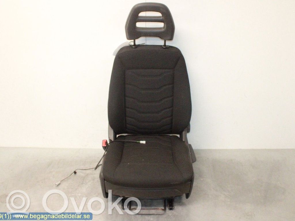 Iveco Daily 6th gen Kuljettajan istuin 