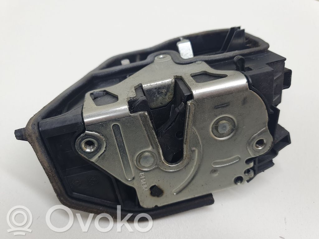 Rear door lock   7167069,7167069
