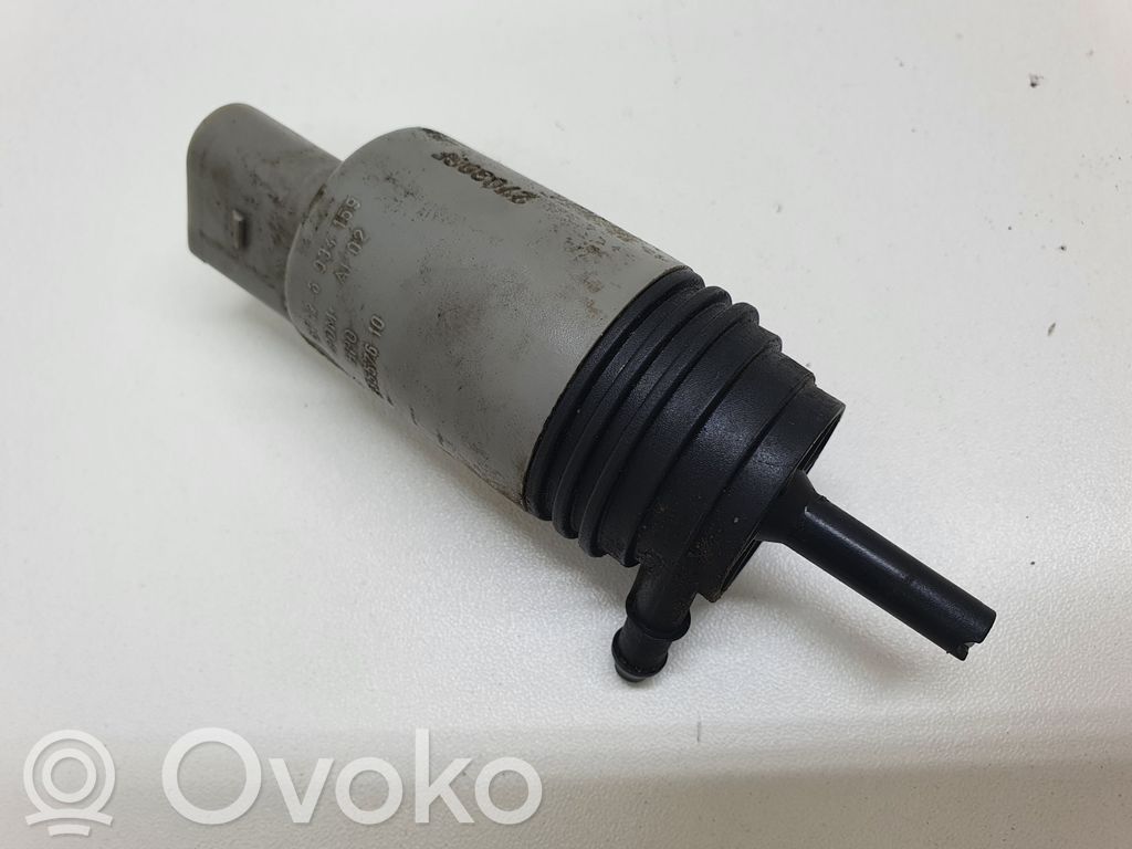 Windscreen/windshield washer pump   6934159,67126934159