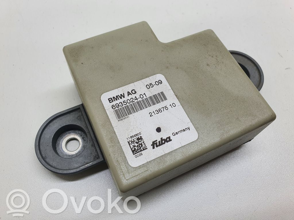Antenas vadības bloks   6935024,693502401