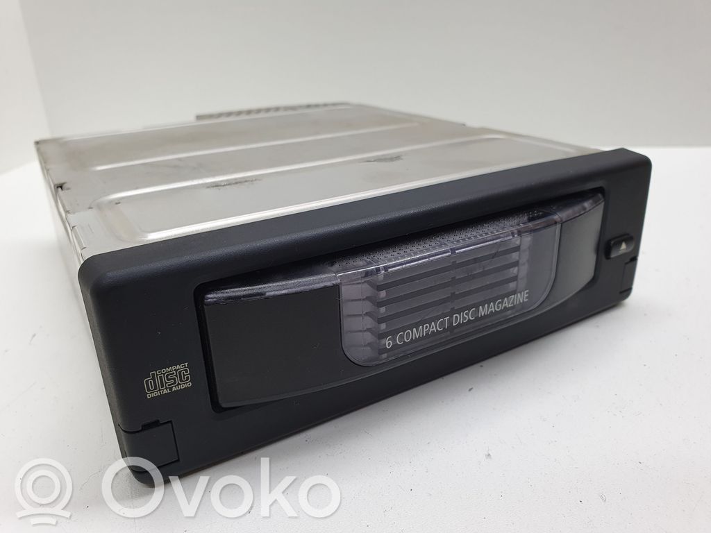 BMW 5 E60 E61 CD/DVD changer 