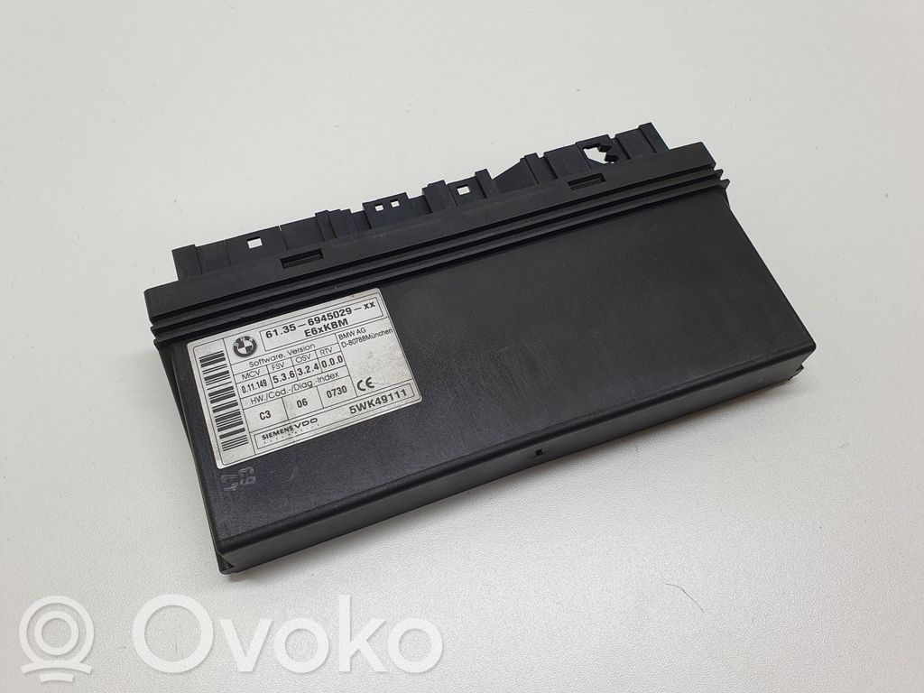 BMW 5 E60 E61 Komforto modulis 