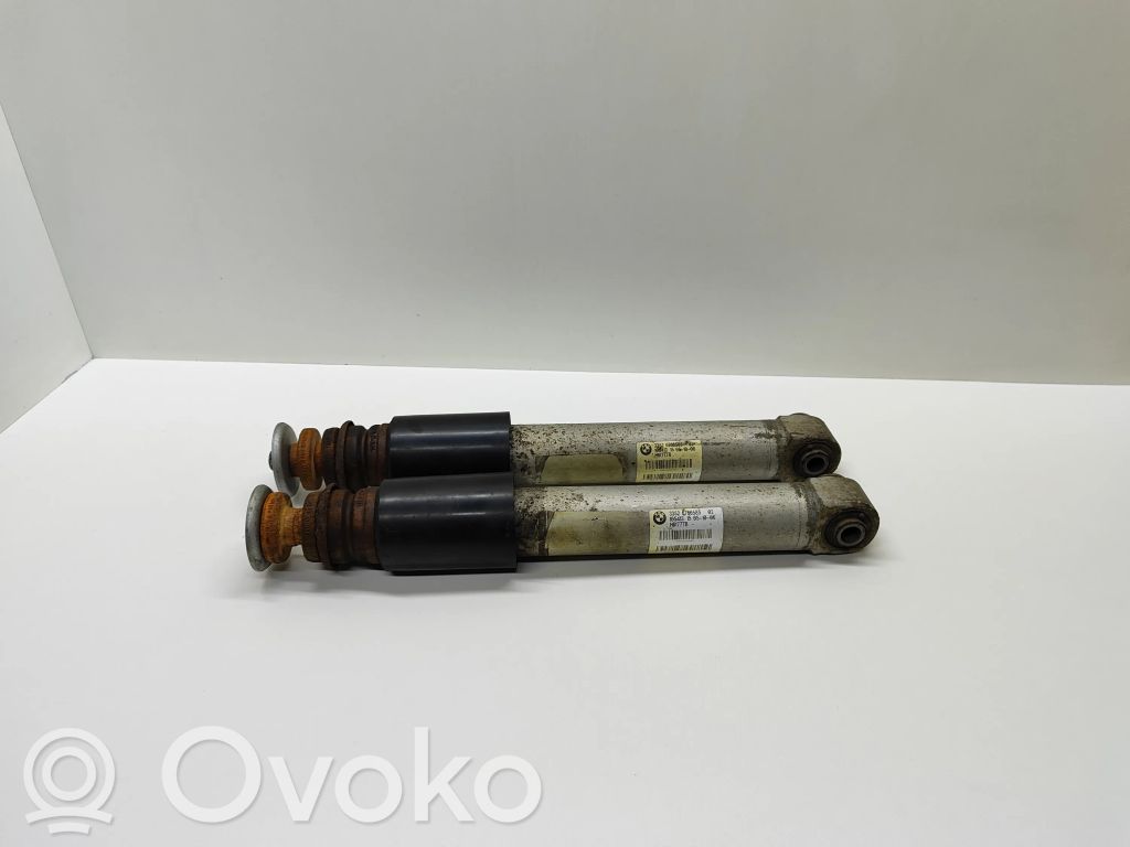 BMW 5 E60 E61 Aizmugurē amortizators 