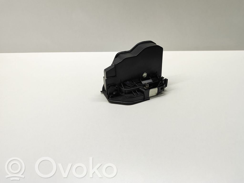 BMW 5 E60 E61 Front door lock 