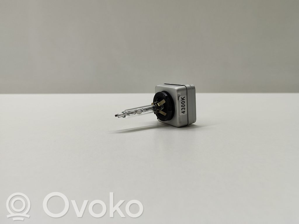 BMW 5 E60 E61 Ampoule xénon 