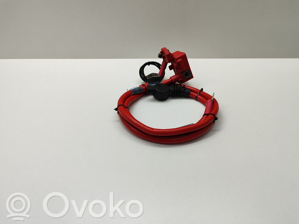 BMW 5 E60 E61 Positive cable (battery) 