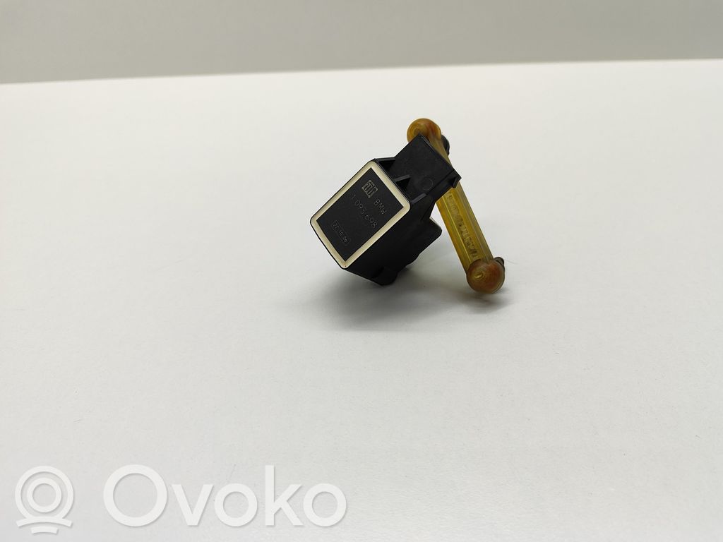 Headlight/headlamp level sensor   1093698,6772727,677272701,37146772727,3714677272701
