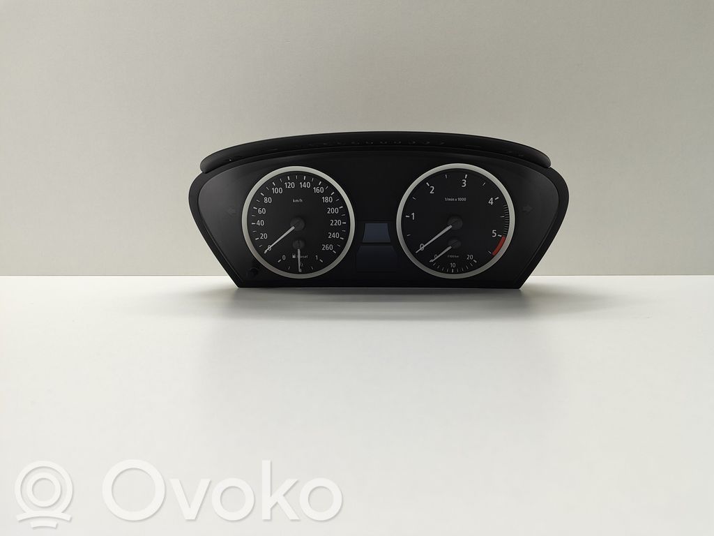 BMW 5 E60 E61 Speedometer (instrument cluster) 