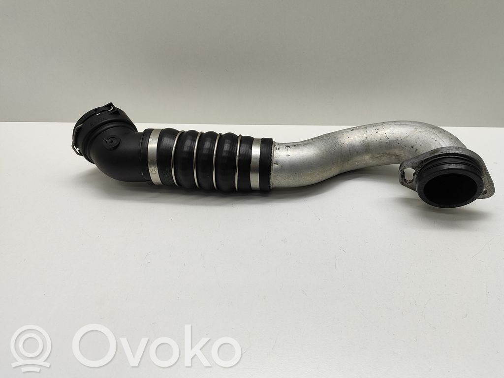 BMW 5 E60 E61 Interkūlera šļūtene (-es) / caurule (-es) 