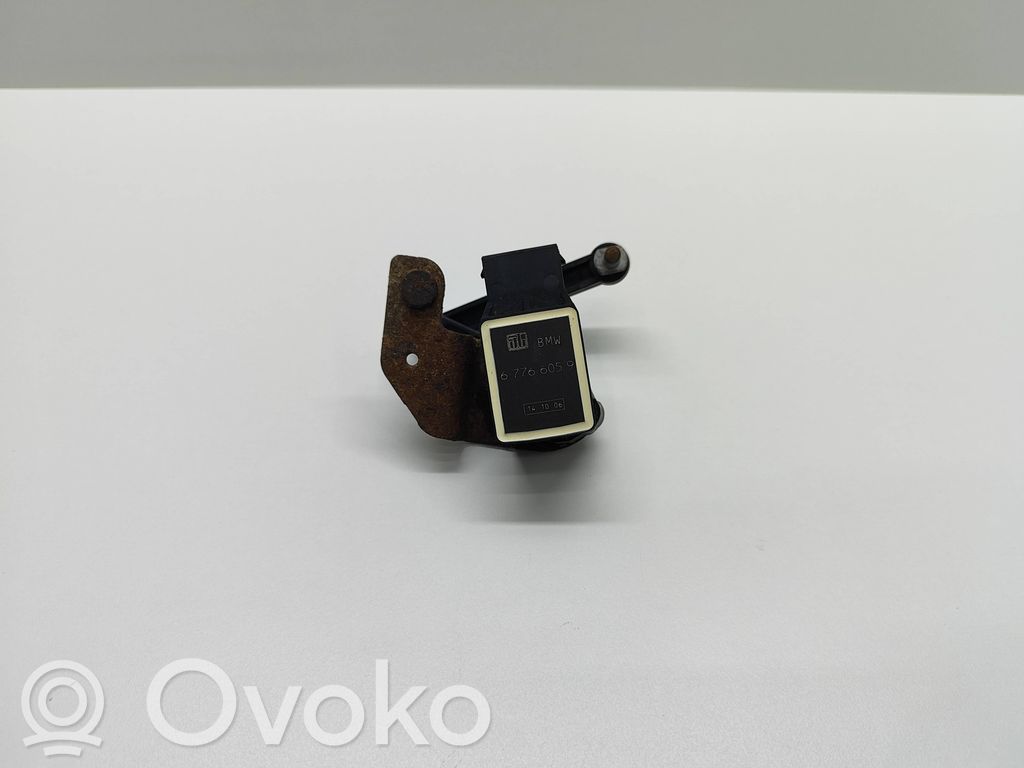 BMW 5 E60 E61 Rear air suspension level height sensor 