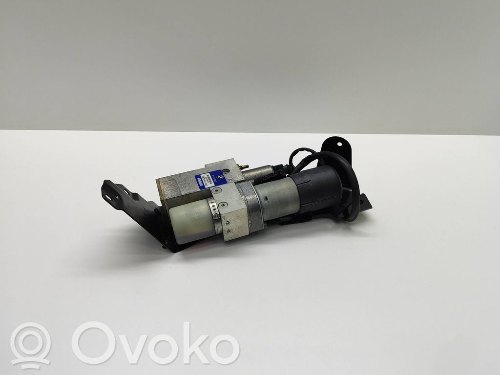 BMW 5 E60 E61 Tailgate hydraulic pump motor 
