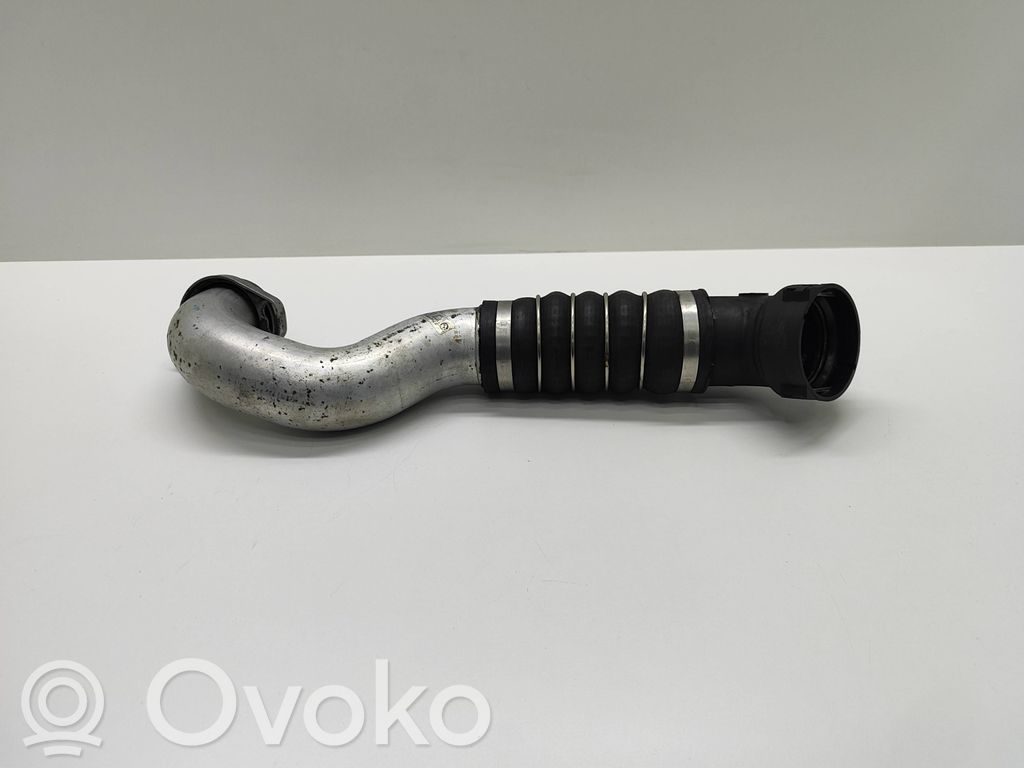 BMW 5 E60 E61 Interkūlera šļūtene (-es) / caurule (-es) 