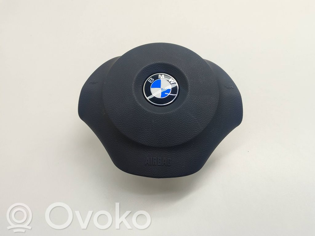 BMW 1 E81 E87 Vairo oro pagalvė 