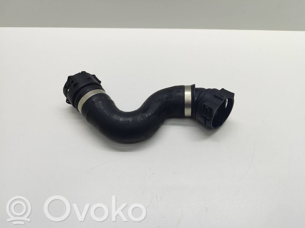 BMW 5 E60 E61 Engine coolant pipe/hose 