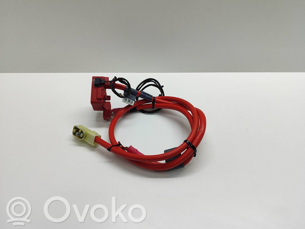 BMW 5 E60 E61 Positive cable (battery) 
