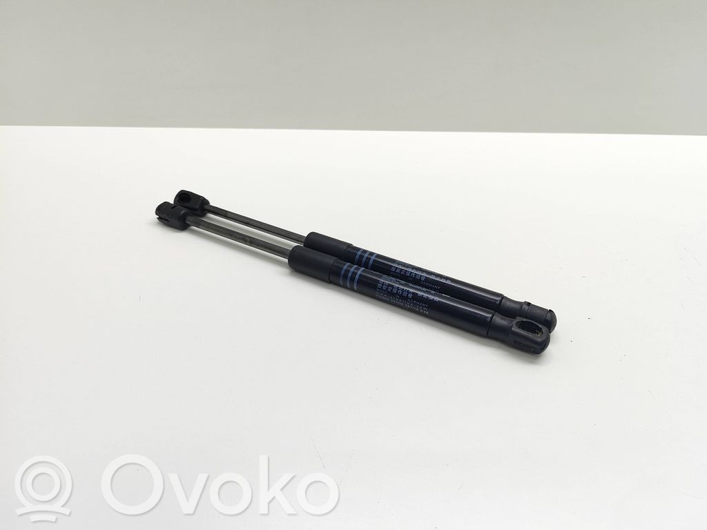 BMW 5 F10 F11 Siłownik maski przedniej 