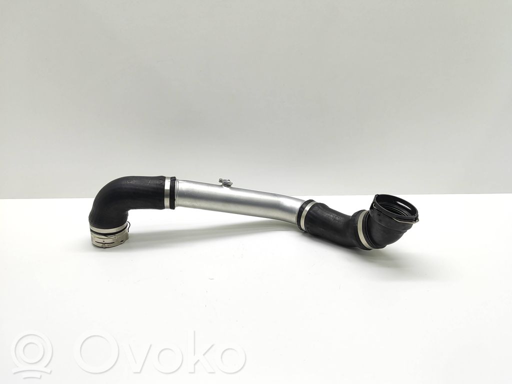 Intercooler hose/pipe   7790130,779013002,11617790130,10305917,10305924,1161779013002,11617799401,1161779940102,7799401,779940102