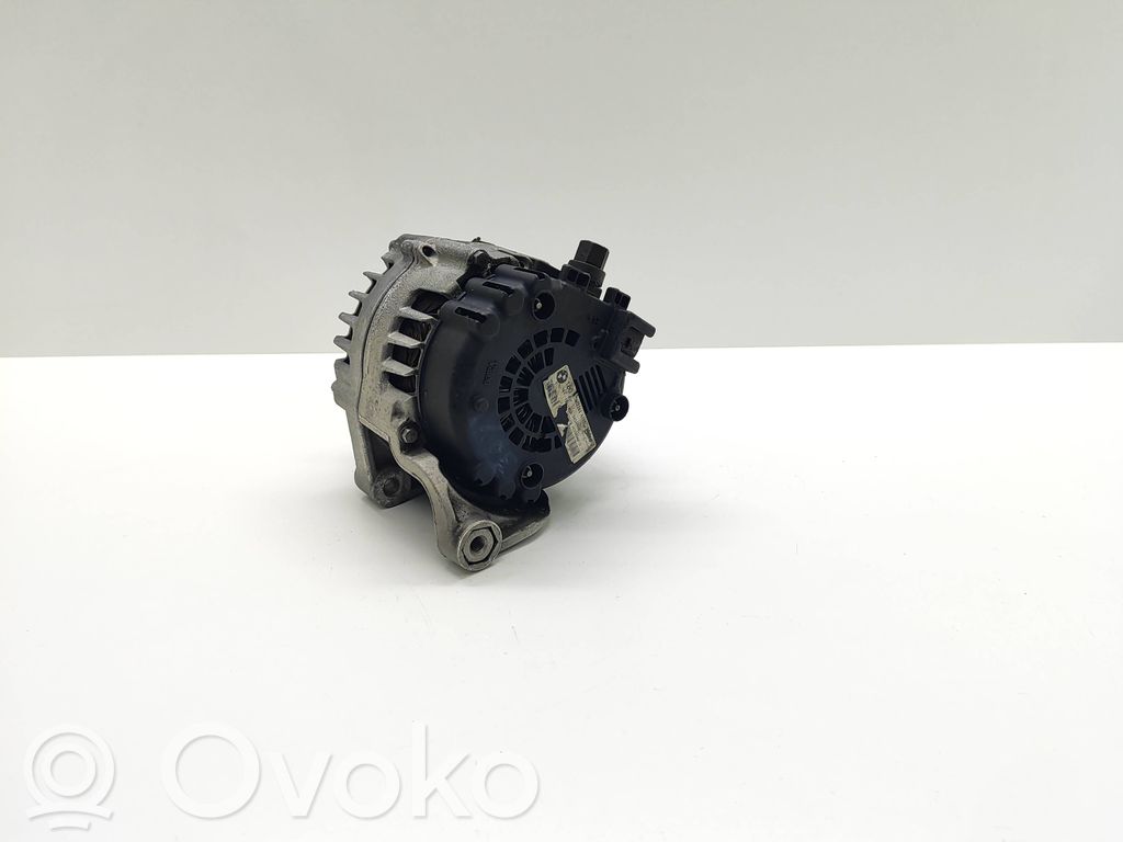 BMW 5 E60 E61 Ģenerators 
