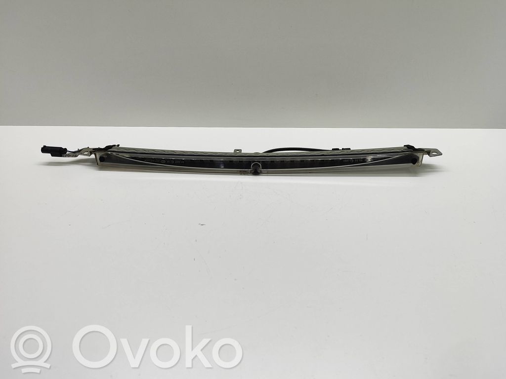 BMW 5 E60 E61 Papildomas stop žibintas 