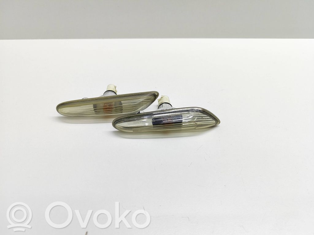BMW 5 E60 E61 Sparno posūkio žibintas 