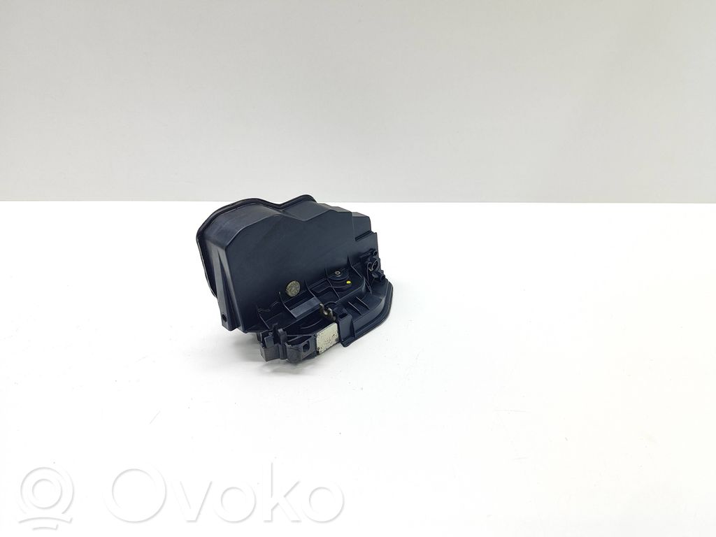 BMW 5 F10 F11 Front door lock 