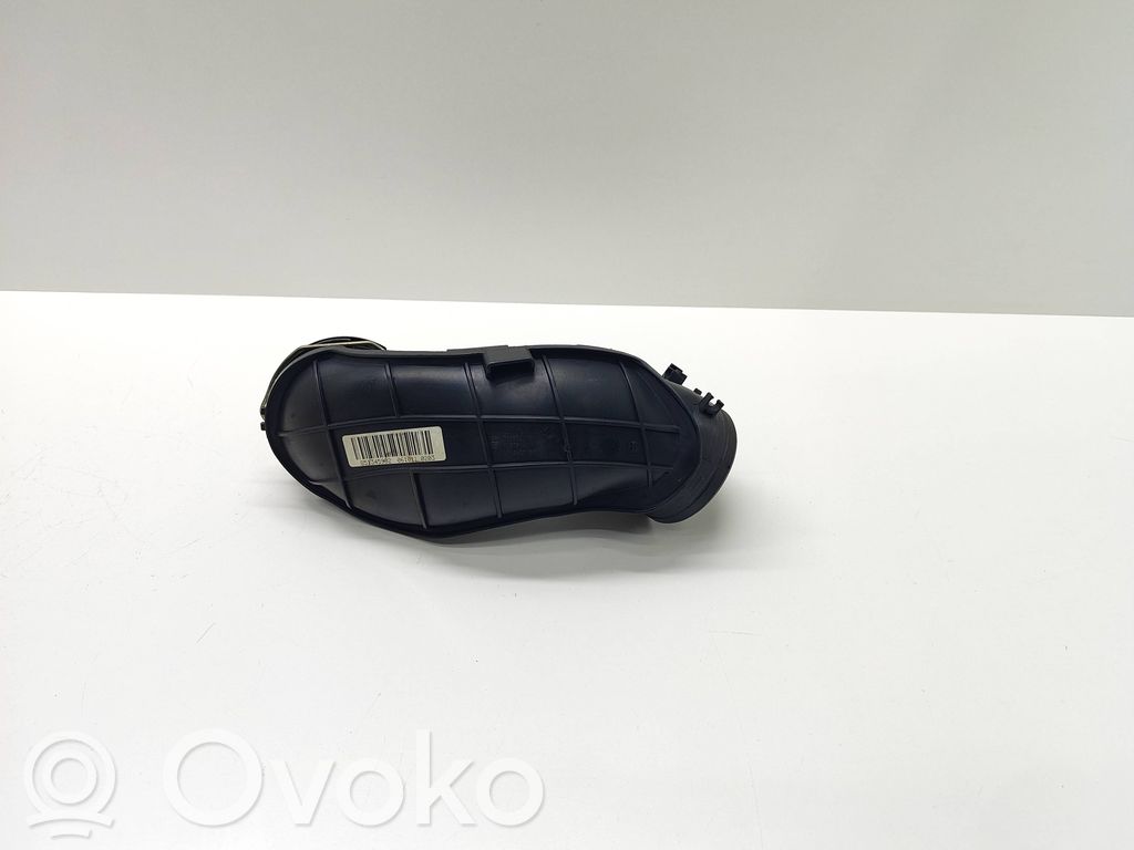 BMW 5 F10 F11 Część rury dolotu powietrza 