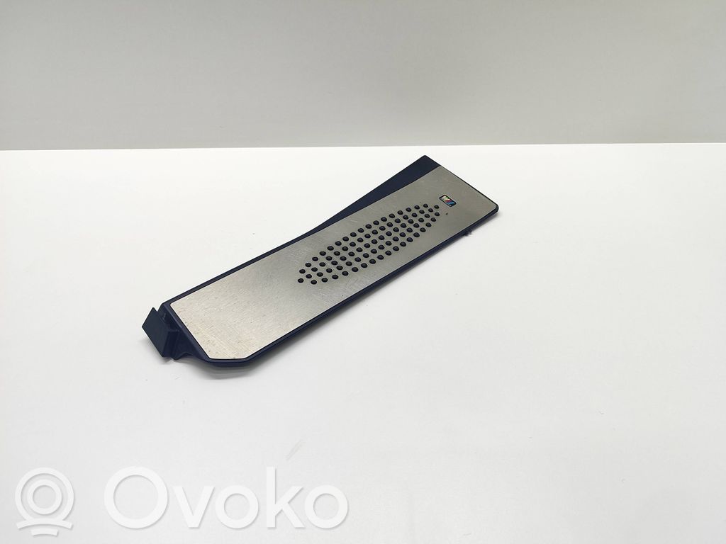BMW 7 F01 F02 F03 F04 Jalkatuki 