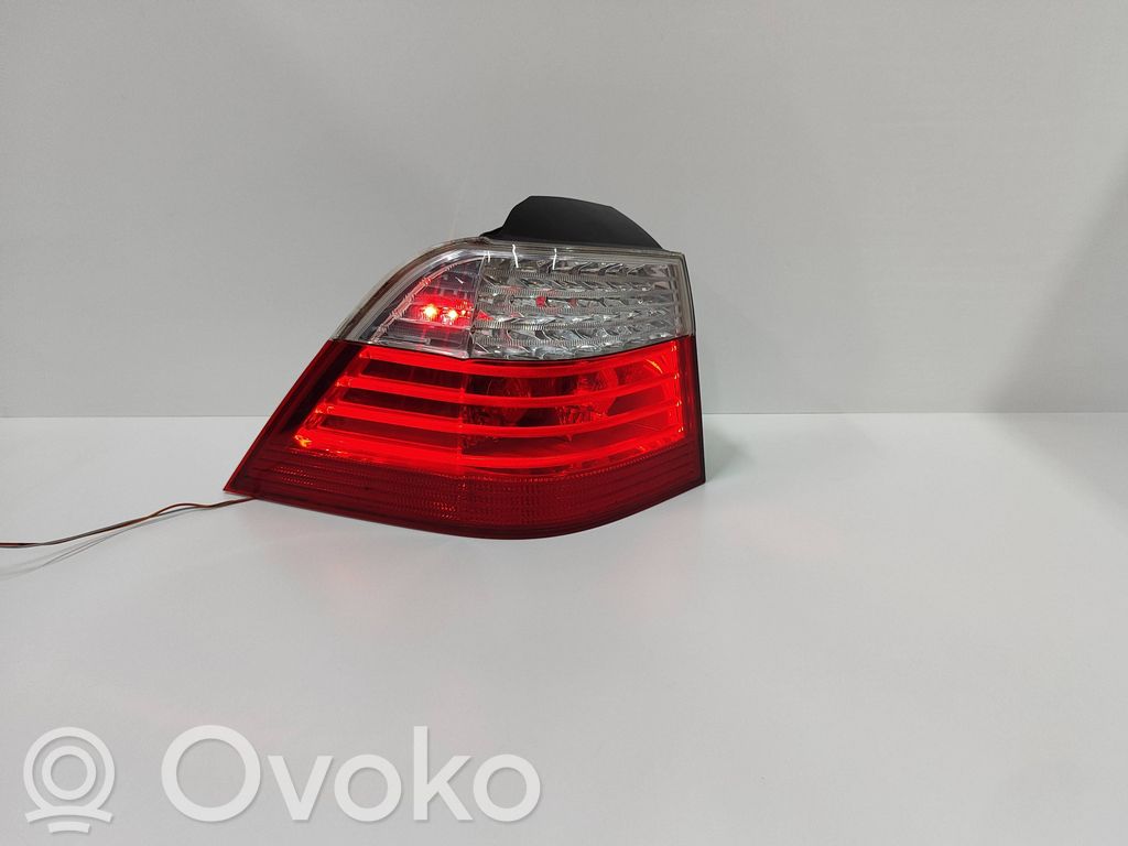 Galinis žibintas kėbule   7177693,717769308,63217177693,0104899,6321717769308