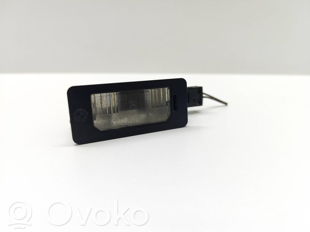 BMW 5 E60 E61 Rekisterikilven valo 