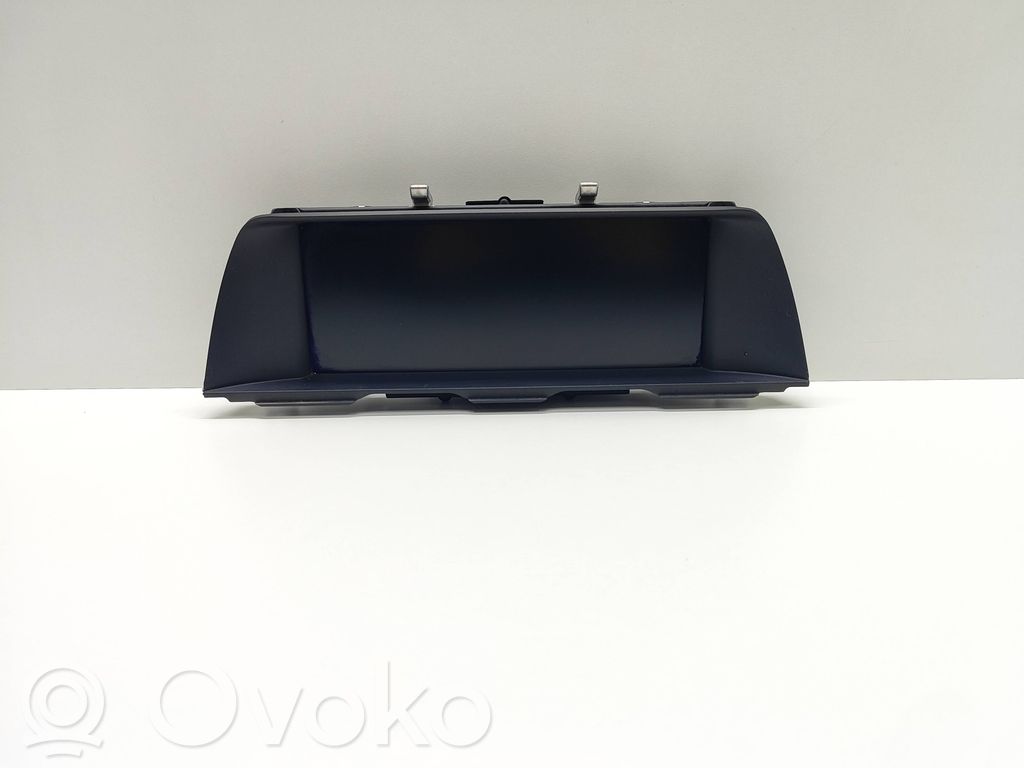 Monitor / wyświetlacz / ekran   9247872,924787201,65509247872,6550924787201,9241826,924182601