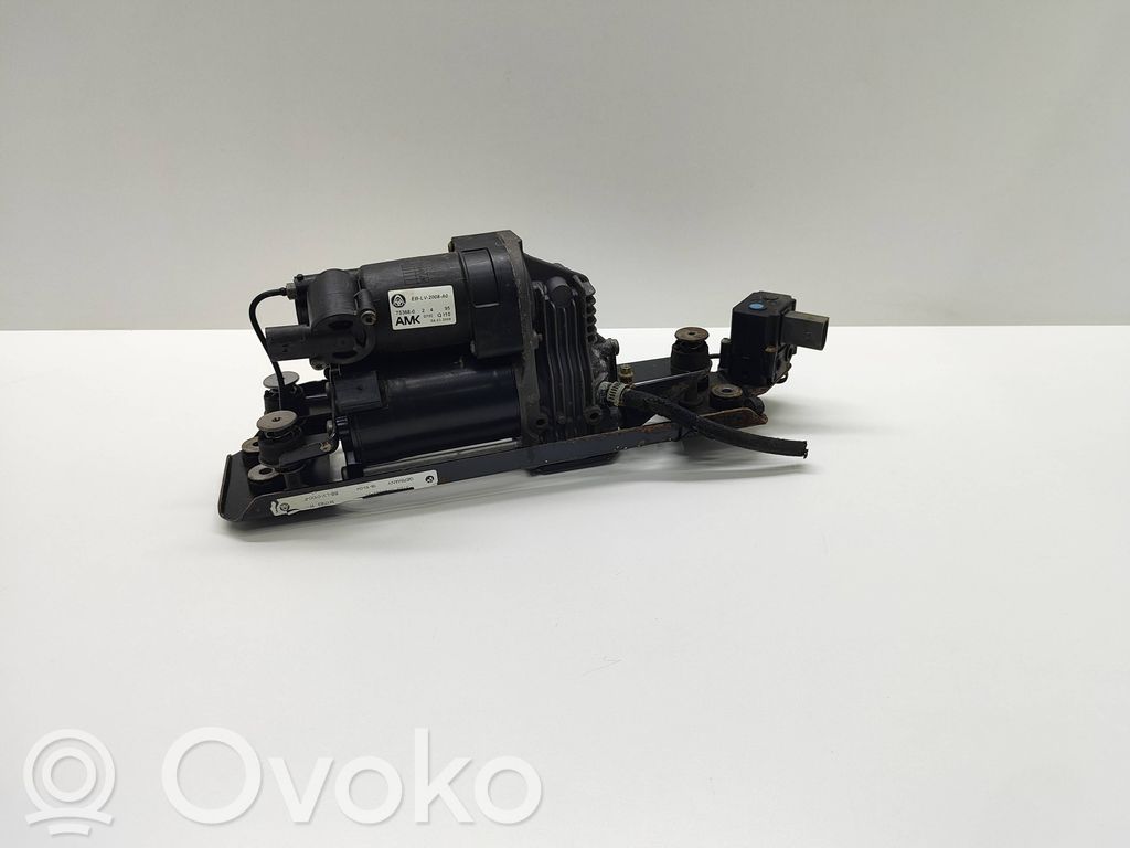 BMW 5 E60 E61 Gaisa kompresors 