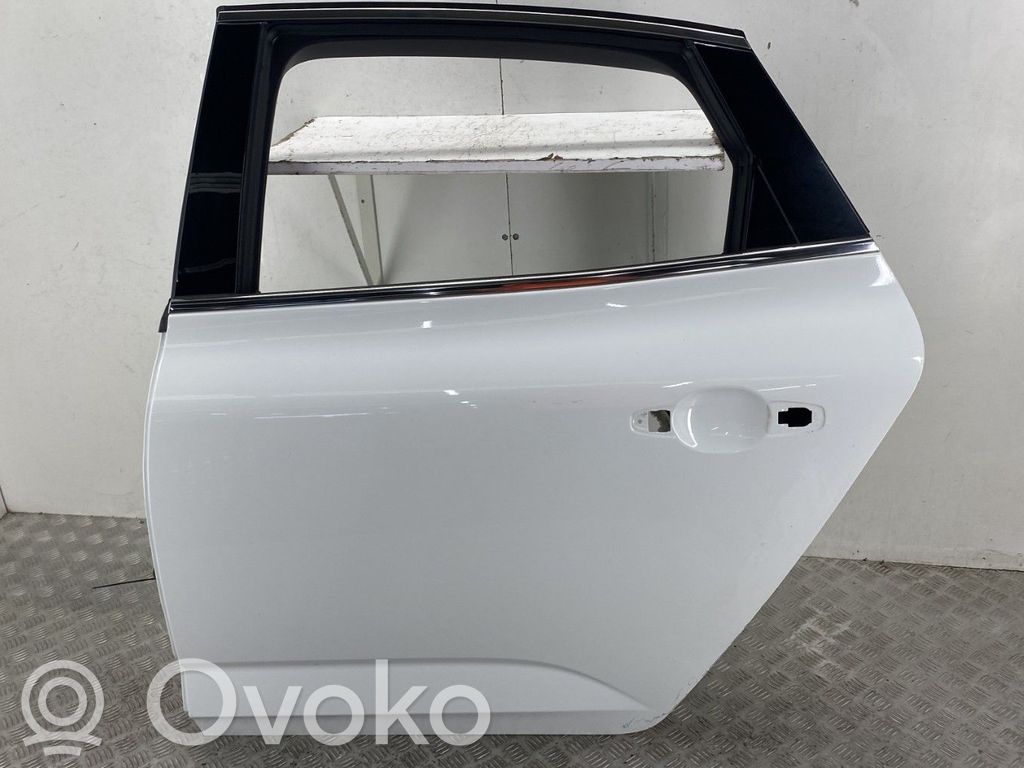 Puerta trasera   821015974R