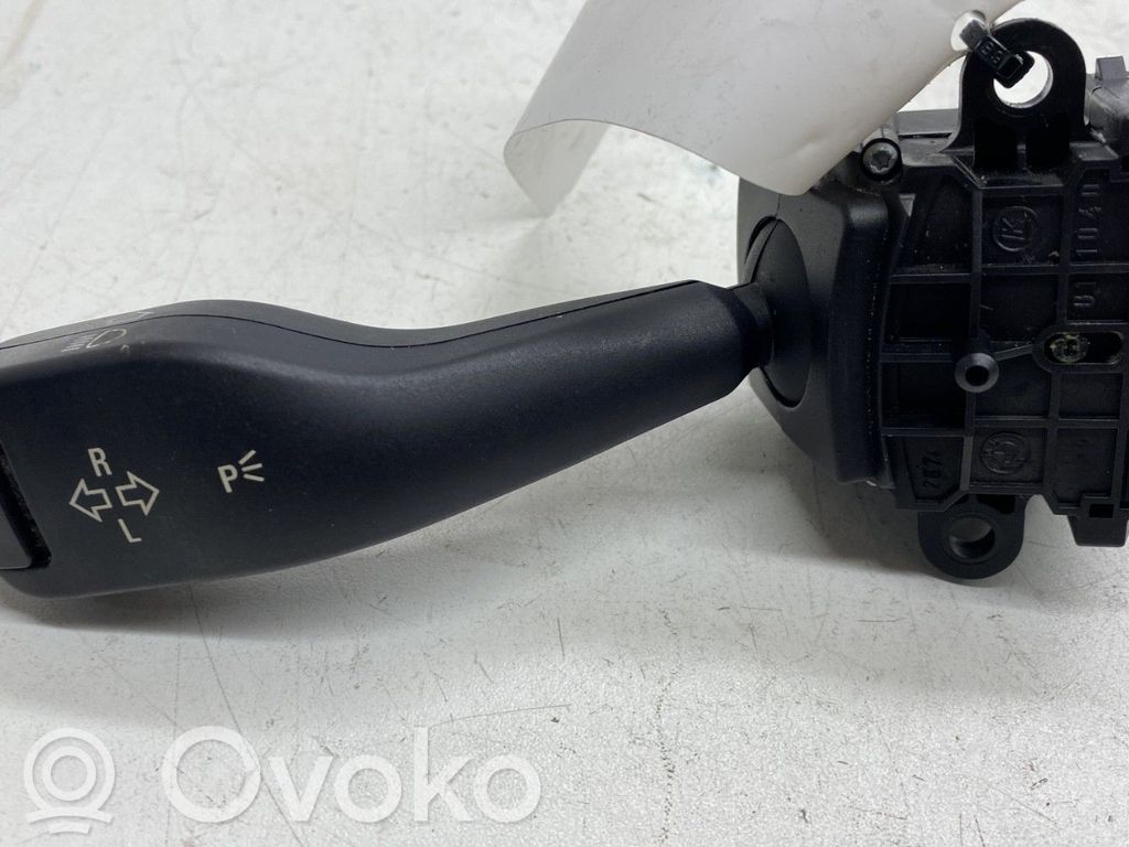 BMW X3 E83 Indicator stalk 