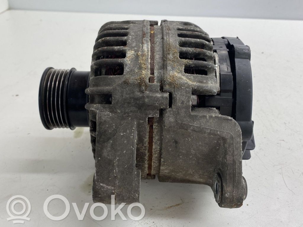 Opel Astra H Generator/alternator 