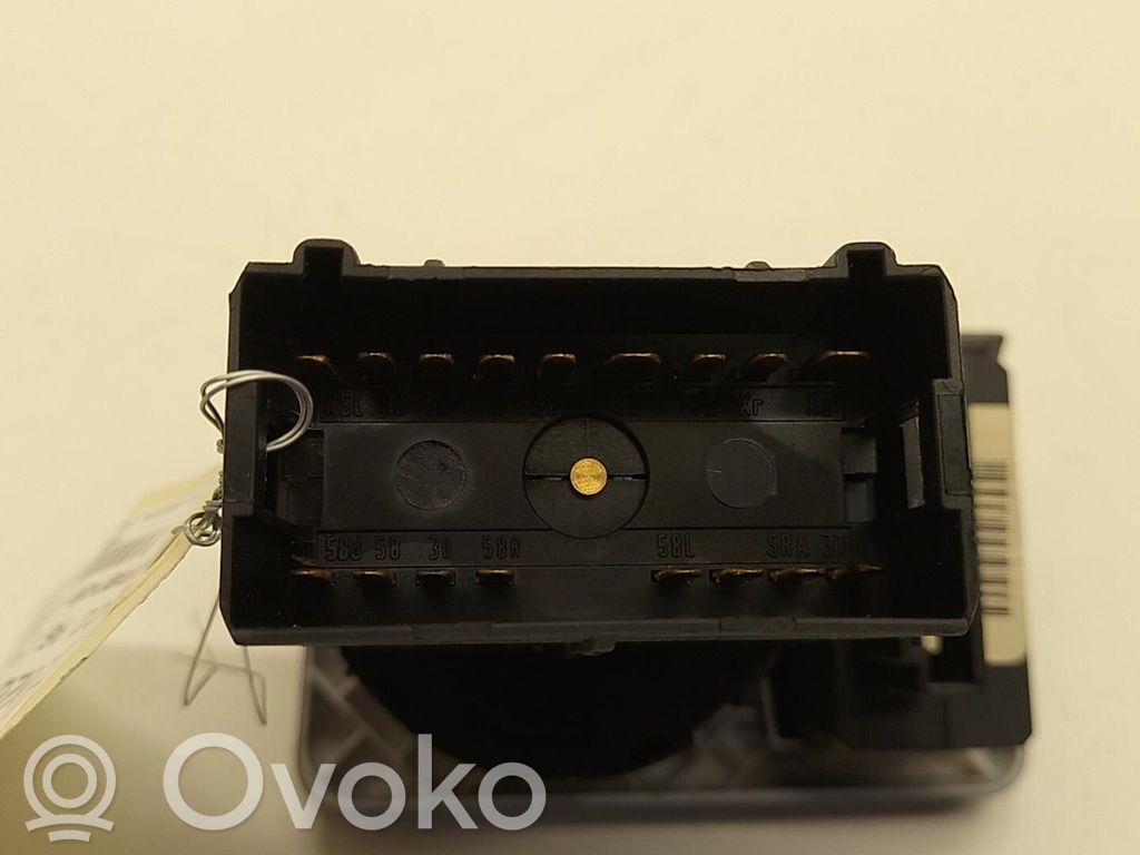 Audi A6 Allroad C5 Interruptor de luz 