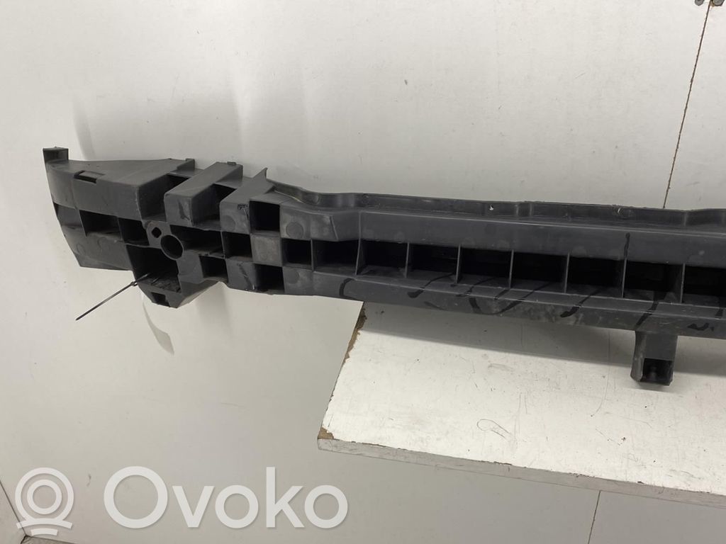 Renault Clio III Takapuskurin tukipalkki 