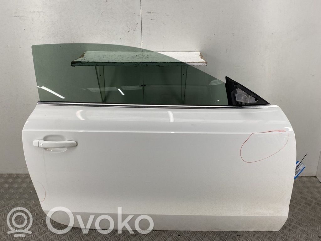 Durvis   8T0831052C
