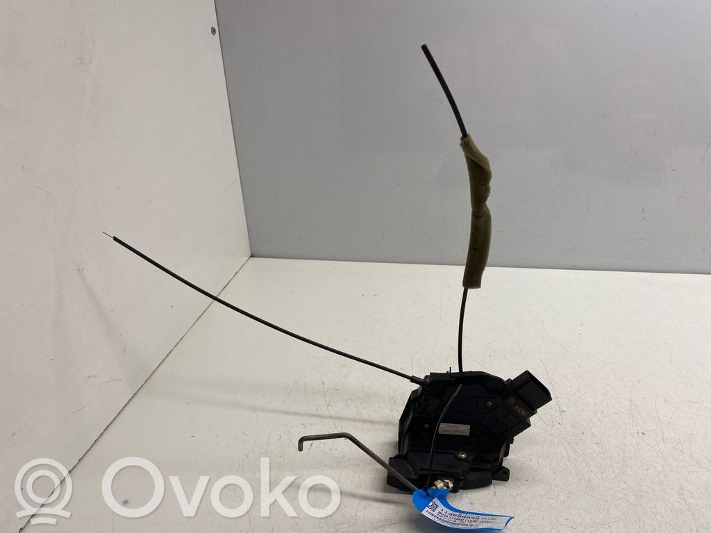 Mazda 3 I Etuoven lukko 