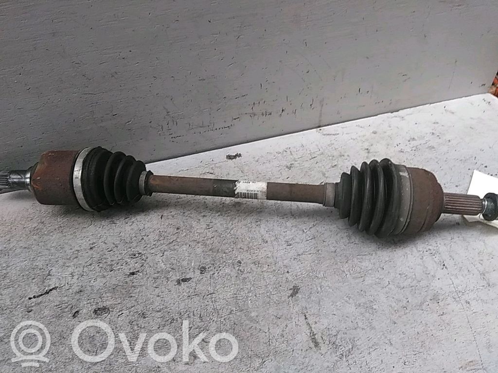 Półoś przednia   8201030260,8201030260,203103063006,203103063006,8201030260
