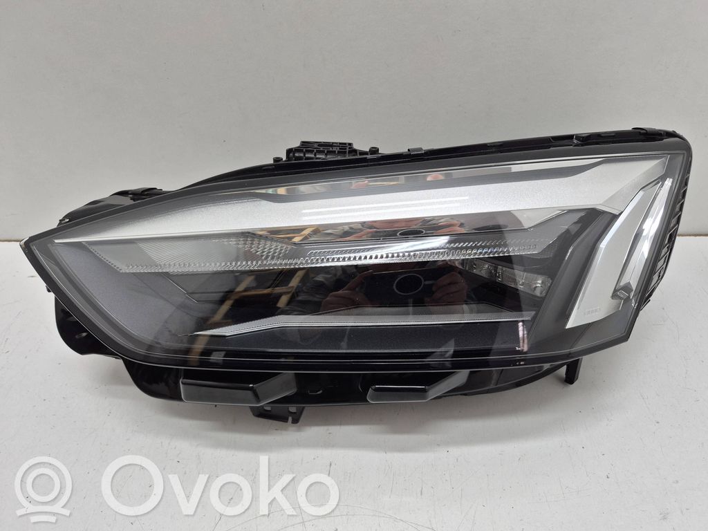 Audi A5 Headlight/headlamp 