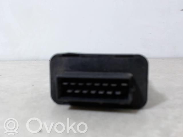 Peugeot 605 Muu rele 