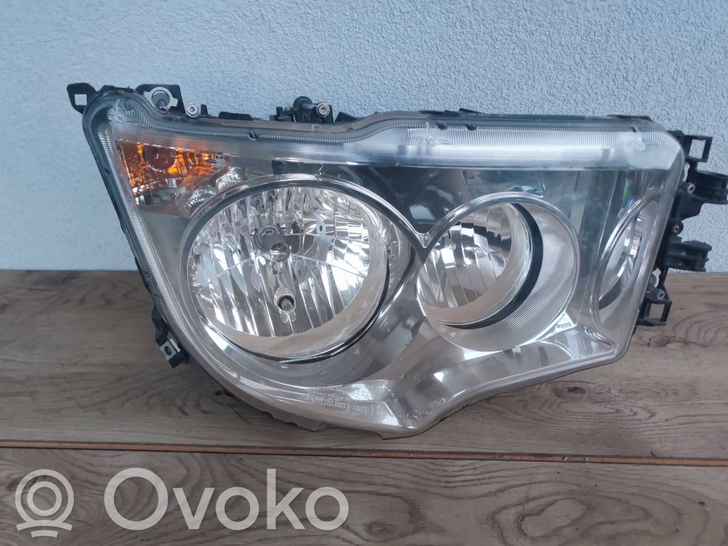 Mercedes-Benz 190 W201 Lampa przednia 